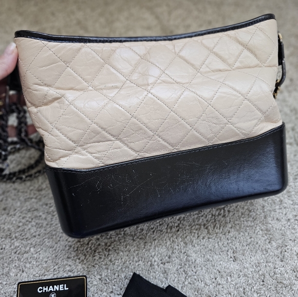 CHANEL Gabrielle Hobo (Discontinued) - Picture 8 of 15